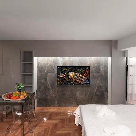 Chic Studio In Athens Center Exterior foto